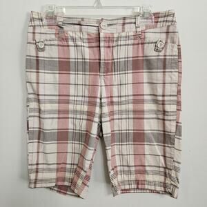 St. Johns Bay Women's Size 6 Bermuda Shorts Plaid Pink Tan Brown Pockets